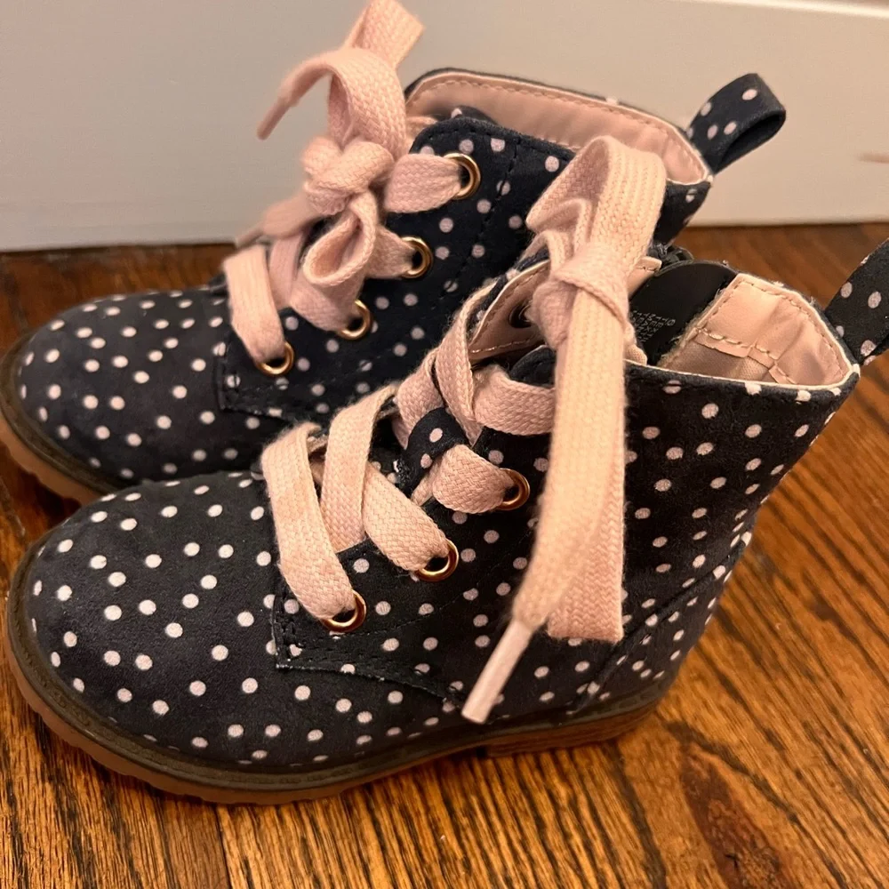 Cat & Jack Navy Polka Dot Toddler Boots with Pink Laces